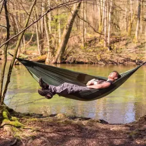 Markenware Amazonas Hängematte Silk Traveller Thermo grün